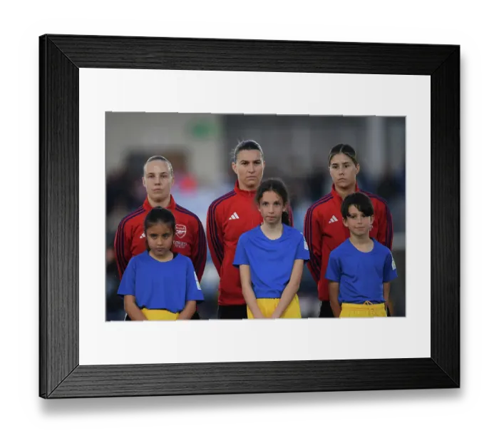 Framed Print : Real Madrid CF v Arsenal FC - UEFA Women's Champions League Quarter Finals First Leg Real Madrid CF v Arsenal FC - UEFA Women's Champions League Quarter Finals First Leg