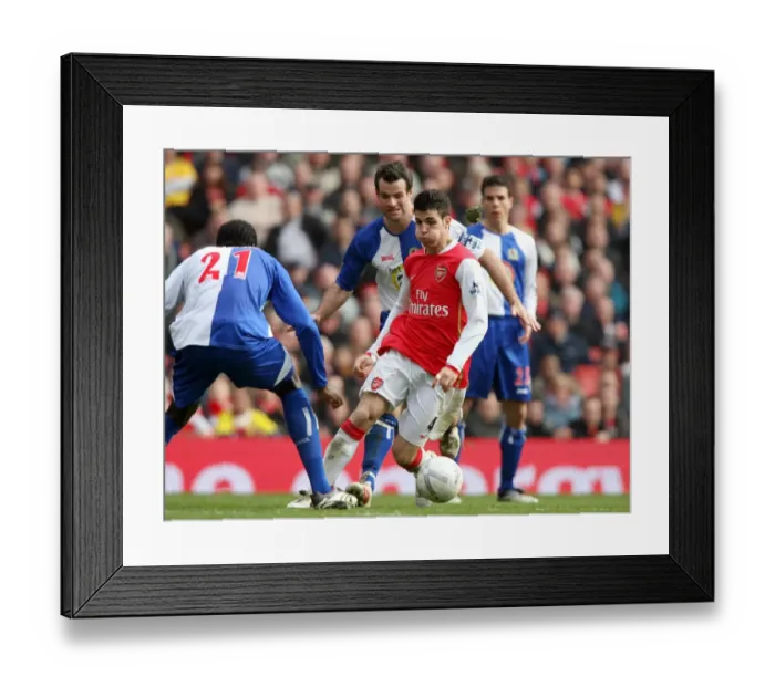 Framed Print : Cesc Fabregas (Arsenal) Ryan Nelson (Blackburn) Framed Print : Cesc Fabregas (Arsenal) Ryan Nelson (Blackburn)