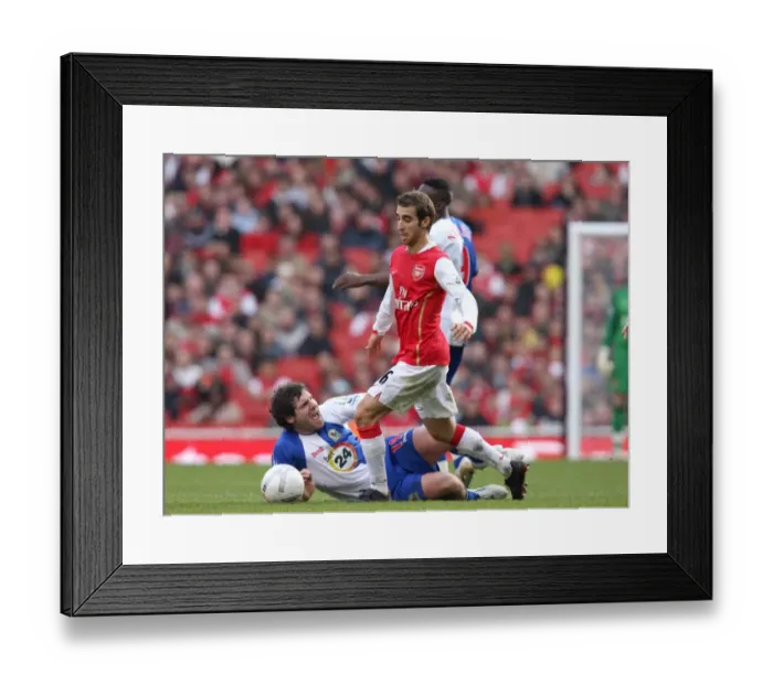 Framed Print : Flamini vs. Dunn: 0-0 Stalemate in FA Cup Clash at Emirates Stadium Framed Print : Flamini vs. Dunn: 0-0 Stalemate in FA Cup Clash at Emirates Stadium