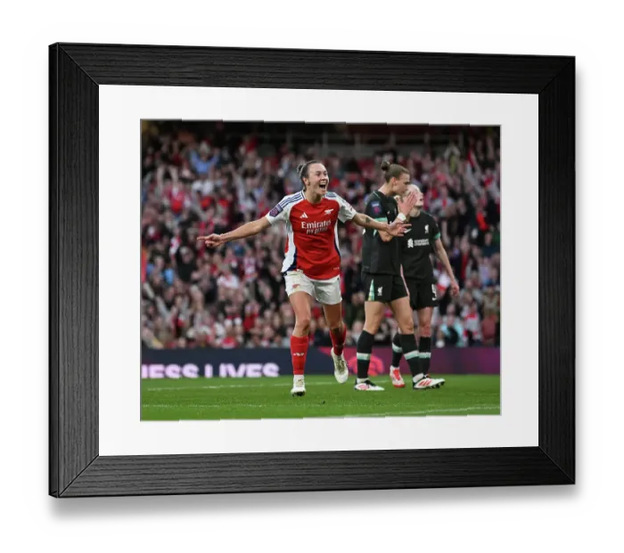 Framed Print : Arsenal FC v Liverpool FC - Barclays Women's Super League Arsenal FC v Liverpool FC - Barclays Women's Super League Framed Print : Arsenal FC v Liverpool FC - Barclays Women's Super League Arsenal FC v Liverpool FC - Barclays Women's Super League