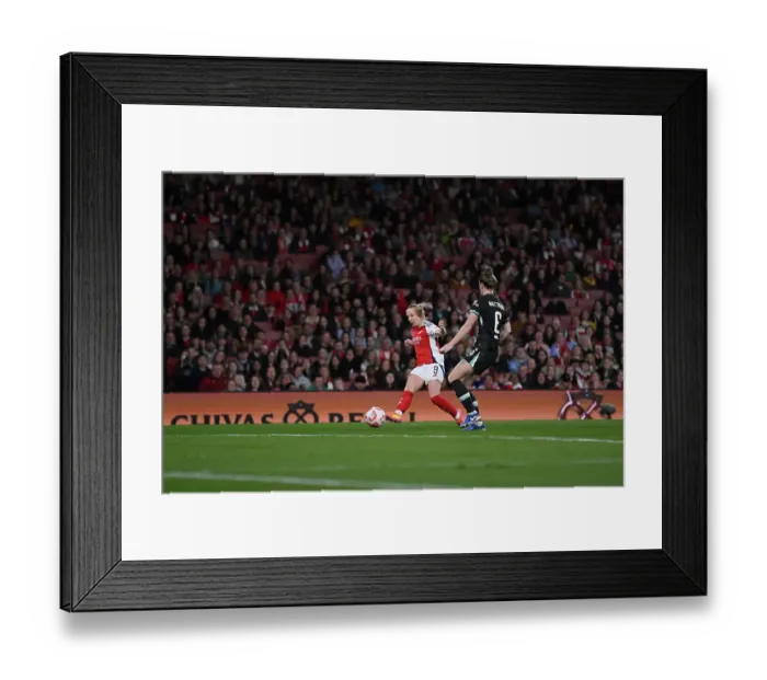 Framed Print : Arsenal FC v Liverpool FC - Barclays Women's Super League Arsenal FC v Liverpool FC - Barclays Women's Super League