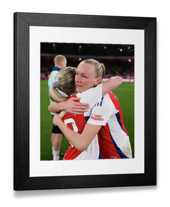 Framed Print : Arsenal FC v Liverpool FC - Barclays Women's Super League Arsenal FC v Liverpool FC - Barclays Women's Super League