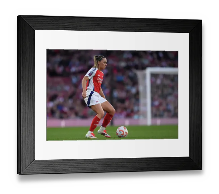 Framed Print : Arsenal FC v Liverpool FC - Barclays Women's Super League Arsenal FC v Liverpool FC - Barclays Women's Super League Framed Print : Arsenal FC v Liverpool FC - Barclays Women's Super League Arsenal FC v Liverpool FC - Barclays Women's Super League