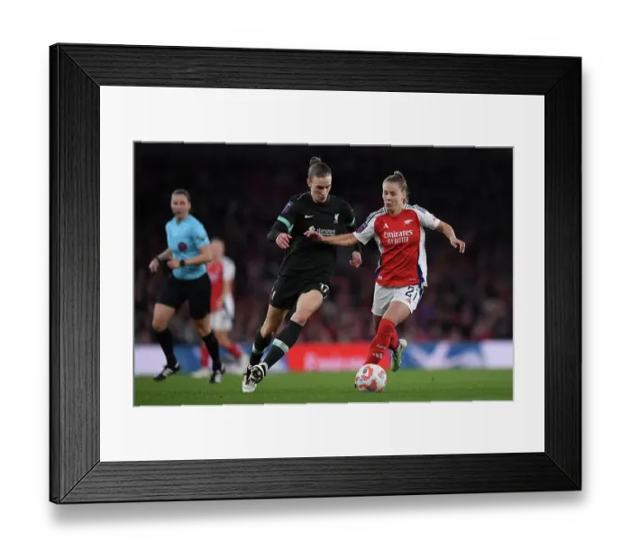 Framed Print : Arsenal FC v Liverpool FC - Barclays Women's Super League Arsenal FC v Liverpool FC - Barclays Women's Super League Framed Print : Arsenal FC v Liverpool FC - Barclays Women's Super League Arsenal FC v Liverpool FC - Barclays Women's Super League