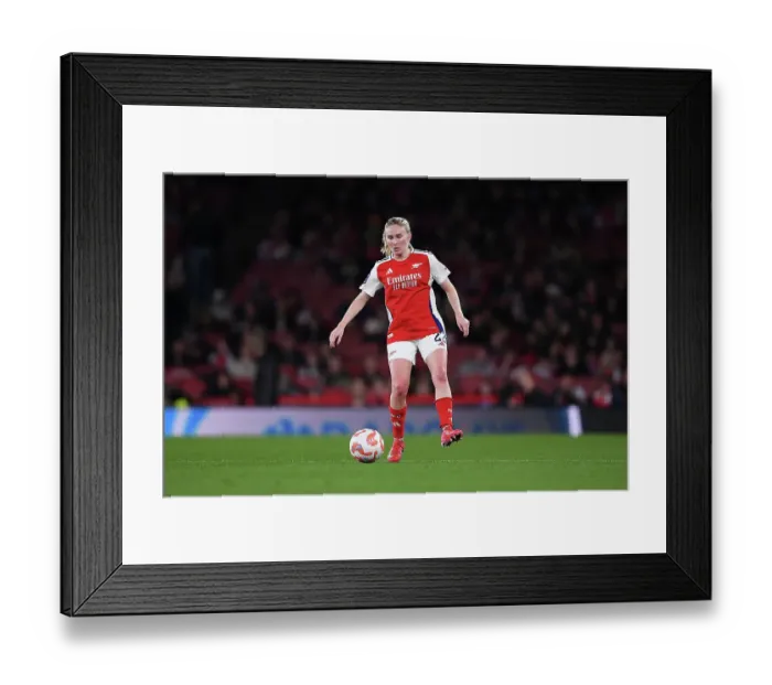 Framed Print : Arsenal FC v Liverpool FC - Barclays Women's Super League Arsenal FC v Liverpool FC - Barclays Women's Super League Framed Print : Arsenal FC v Liverpool FC - Barclays Women's Super League Arsenal FC v Liverpool FC - Barclays Women's Super League
