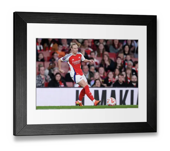 Framed Print : Arsenal FC v Liverpool FC - Barclays Women's Super League Arsenal FC v Liverpool FC - Barclays Women's Super League Framed Print : Arsenal FC v Liverpool FC - Barclays Women's Super League Arsenal FC v Liverpool FC - Barclays Women's Super League