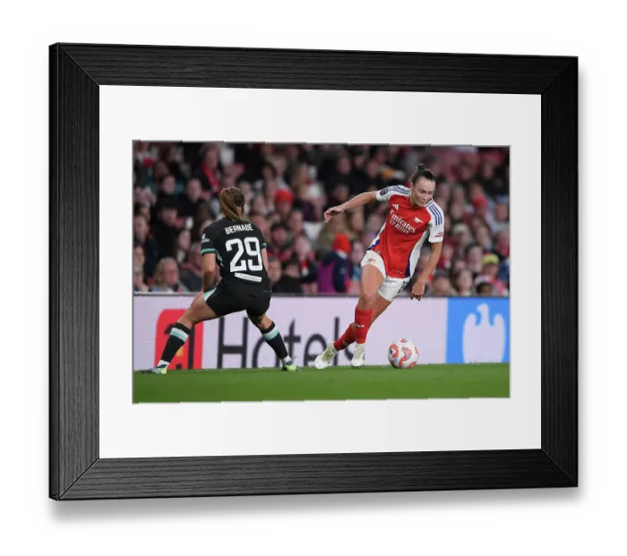 Framed Print : Arsenal FC v Liverpool FC - Barclays Women's Super League Arsenal FC v Liverpool FC - Barclays Women's Super League Framed Print : Arsenal FC v Liverpool FC - Barclays Women's Super League Arsenal FC v Liverpool FC - Barclays Women's Super League
