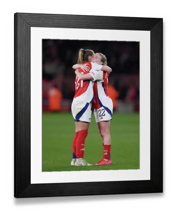 Framed Print : Arsenal FC v Liverpool FC - Barclays Women's Super League Arsenal FC v Liverpool FC - Barclays Women's Super League Framed Print : Arsenal FC v Liverpool FC - Barclays Women's Super League Arsenal FC v Liverpool FC - Barclays Women's Super League