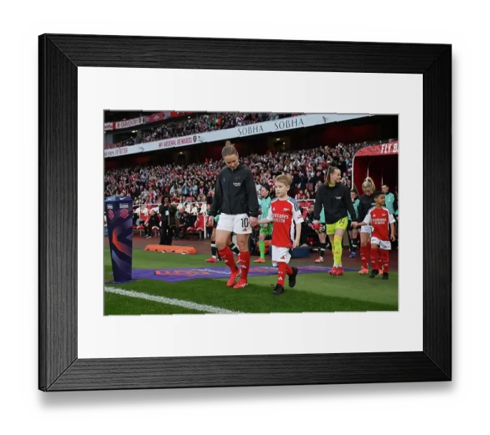 Framed Print : Arsenal FC v Liverpool FC - Barclays Women's Super League