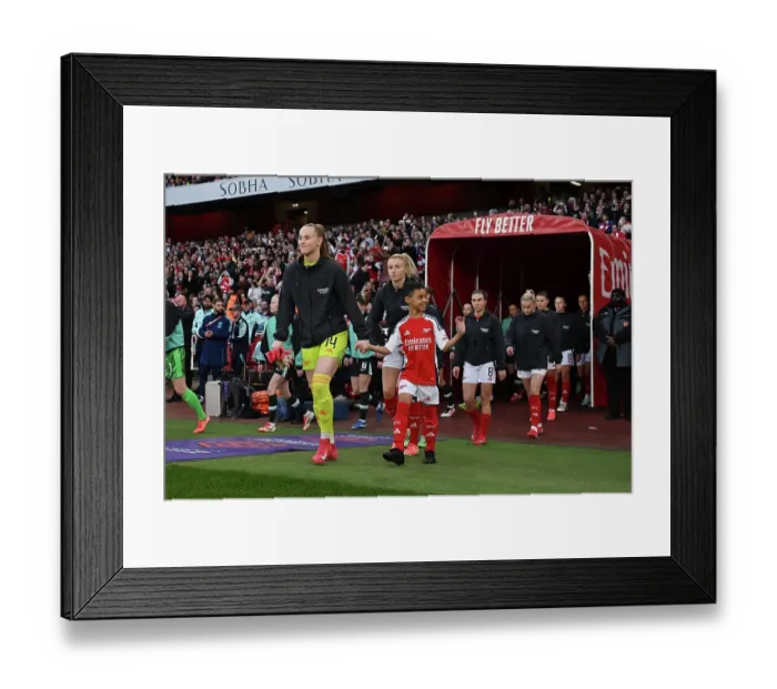 Framed Print : Arsenal FC v Liverpool FC - Barclays Women's Super League