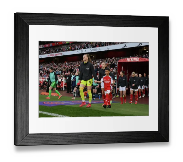 Framed Print : Arsenal FC v Liverpool FC - Barclays Women's Super League Arsenal FC v Liverpool FC - Barclays Women's Super League Framed Print : Arsenal FC v Liverpool FC - Barclays Women's Super League Arsenal FC v Liverpool FC - Barclays Women's Super League