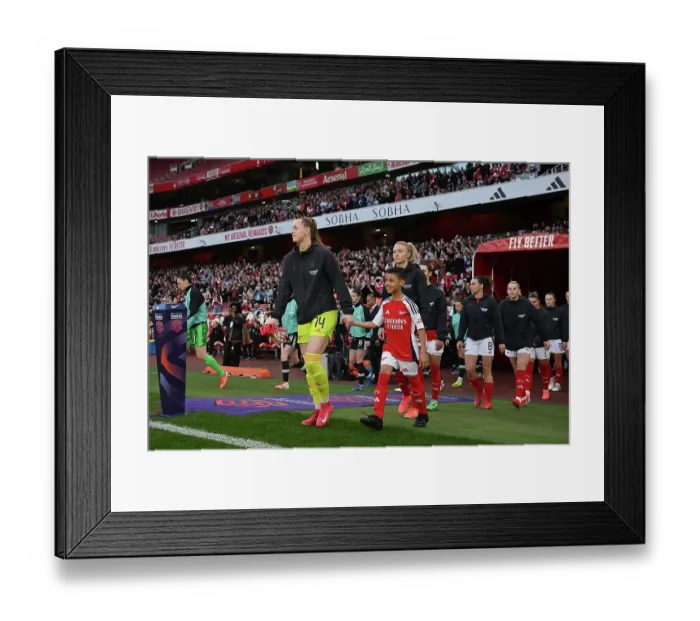 Framed Print : Arsenal FC v Liverpool FC - Barclays Women's Super League