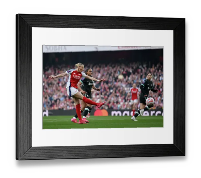 Framed Print : Arsenal FC v Liverpool FC - Barclays Women's Super League Arsenal FC v Liverpool FC - Barclays Women's Super League Framed Print : Arsenal FC v Liverpool FC - Barclays Women's Super League Arsenal FC v Liverpool FC - Barclays Women's Super League