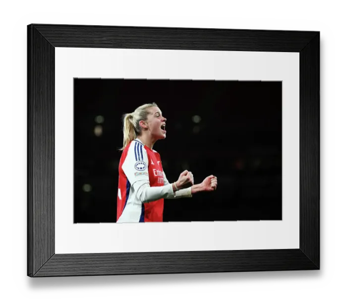 Framed Print : Arsenal FC v Real Madrid CF - UEFA Women's Champions League Quarter Finals Second Leg Arsenal FC v Real Madrid CF - UEFA Women's Champions League Quarter Finals Second Leg Framed Print : Arsenal FC v Real Madrid CF - UEFA Women's Champions League Quarter Finals Second Leg Arsenal FC v Real Madrid CF - UEFA Women's Champions League Quarter Finals Second Leg