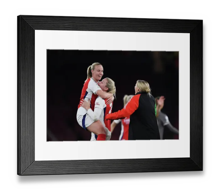 Framed Print : Arsenal FC v Real Madrid CF - UEFA Women's Champions League Quarter Finals Second Leg Arsenal FC v Real Madrid CF - UEFA Women's Champions League Quarter Finals Second Leg Framed Print : Arsenal FC v Real Madrid CF - UEFA Women's Champions League Quarter Finals Second Leg Arsenal FC v Real Madrid CF - UEFA Women's Champions League Quarter Finals Second Leg
