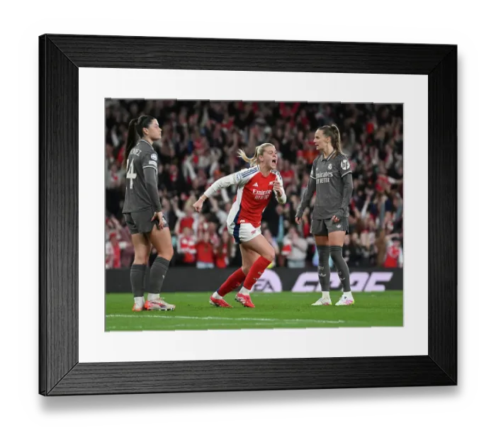 Framed Print : Arsenal FC v Real Madrid CF - UEFA Women's Champions League Quarter Finals Second Leg Arsenal FC v Real Madrid CF - UEFA Women's Champions League Quarter Finals Second Leg