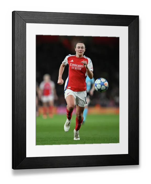 Framed Print : Arsenal FC v Real Madrid CF - UEFA Women's Champions League Quarter Finals Second Leg Arsenal FC v Real Madrid CF - UEFA Women's Champions League Quarter Finals Second Leg Framed Print : Arsenal FC v Real Madrid CF - UEFA Women's Champions League Quarter Finals Second Leg Arsenal FC v Real Madrid CF - UEFA Women's Champions League Quarter Finals Second Leg