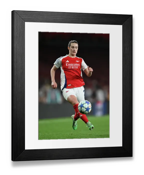 Framed Print : Arsenal FC v Real Madrid CF - UEFA Women's Champions League Quarter Finals Second Leg Arsenal FC v Real Madrid CF - UEFA Women's Champions League Quarter Finals Second Leg