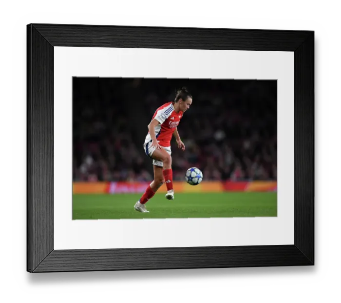 Framed Print : Arsenal FC v Real Madrid CF - UEFA Women's Champions League Quarter Finals Second Leg Arsenal FC v Real Madrid CF - UEFA Women's Champions League Quarter Finals Second Leg
