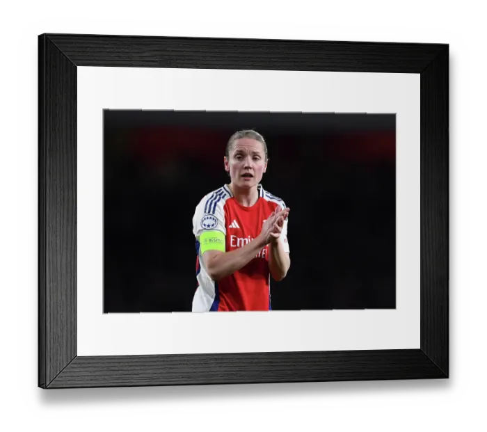 Framed Print : Arsenal FC v Real Madrid CF - UEFA Women's Champions League Quarter Finals Second Leg Arsenal FC v Real Madrid CF - UEFA Women's Champions League Quarter Finals Second Leg