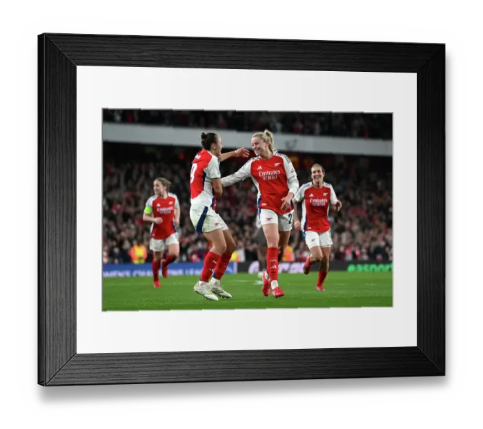 Framed Print : Arsenal FC v Real Madrid CF - UEFA Women's Champions League Quarter Finals Second Leg Arsenal FC v Real Madrid CF - UEFA Women's Champions League Quarter Finals Second Leg Framed Print : Arsenal FC v Real Madrid CF - UEFA Women's Champions League Quarter Finals Second Leg Arsenal FC v Real Madrid CF - UEFA Women's Champions League Quarter Finals Second Leg