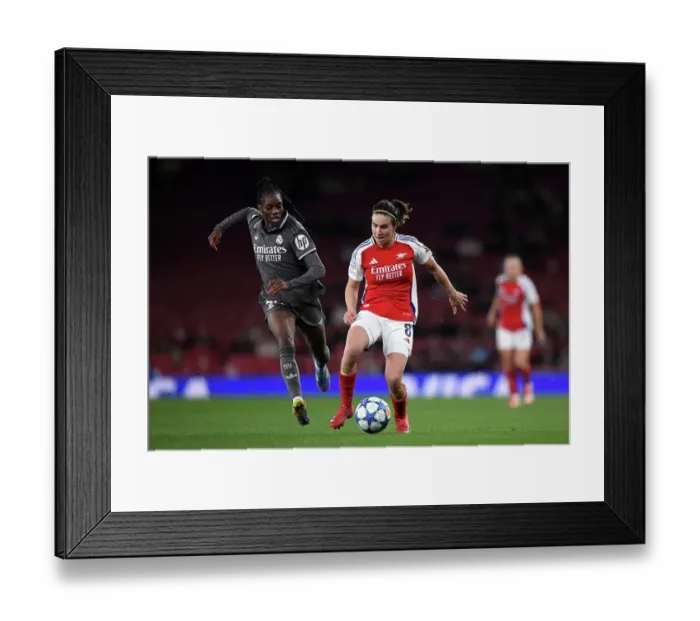 Framed Print : Arsenal FC v Real Madrid CF - UEFA Women's Champions League Quarter Finals Second Leg Arsenal FC v Real Madrid CF - UEFA Women's Champions League Quarter Finals Second Leg