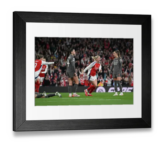 Framed Print : Arsenal FC v Real Madrid CF - UEFA Women's Champions League Quarter Finals Second Leg Arsenal FC v Real Madrid CF - UEFA Women's Champions League Quarter Finals Second Leg
