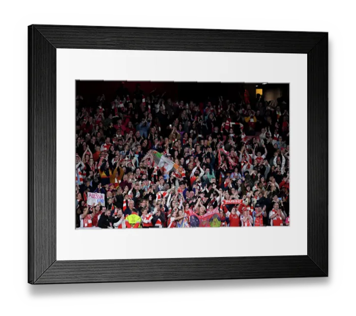 Framed Print : Arsenal FC v Real Madrid CF - UEFA Women's Champions League Quarter Finals Second Leg Arsenal FC v Real Madrid CF - UEFA Women's Champions League Quarter Finals Second Leg