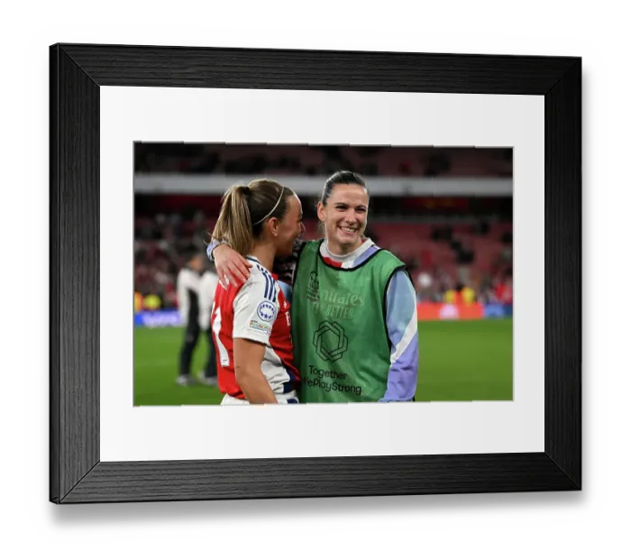 Framed Print : Arsenal FC v Real Madrid CF - UEFA Women's Champions League Quarter Finals Second Leg Arsenal FC v Real Madrid CF - UEFA Women's Champions League Quarter Finals Second Leg