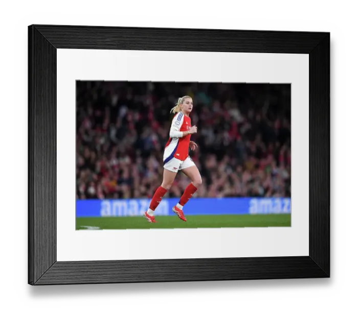 Framed Print : Arsenal FC v Real Madrid CF - UEFA Women's Champions League Quarter Finals Second Leg Arsenal FC v Real Madrid CF - UEFA Women's Champions League Quarter Finals Second Leg