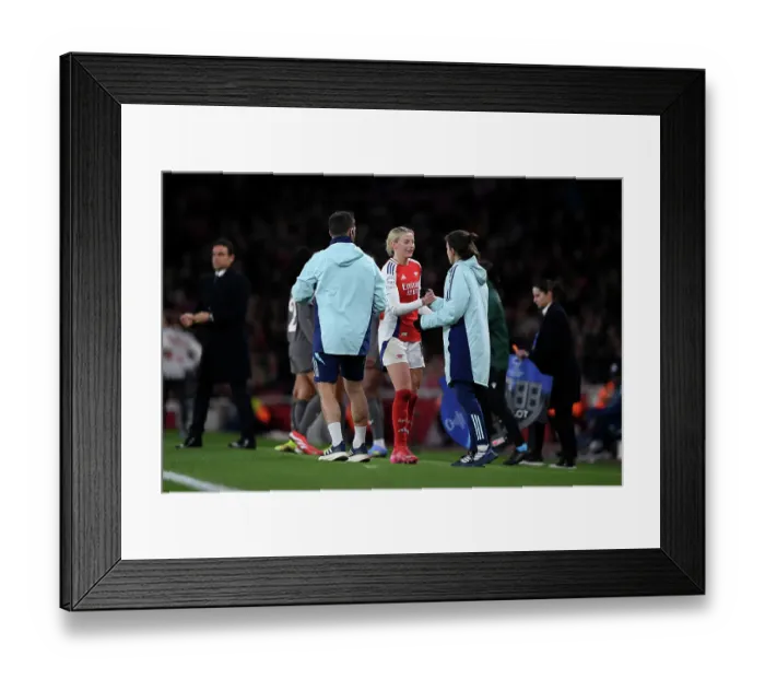 Framed Print : Arsenal FC v Real Madrid CF - UEFA Women's Champions League Quarter Finals Second Leg Arsenal FC v Real Madrid CF - UEFA Women's Champions League Quarter Finals Second Leg Framed Print : Arsenal FC v Real Madrid CF - UEFA Women's Champions League Quarter Finals Second Leg Arsenal FC v Real Madrid CF - UEFA Women's Champions League Quarter Finals Second Leg