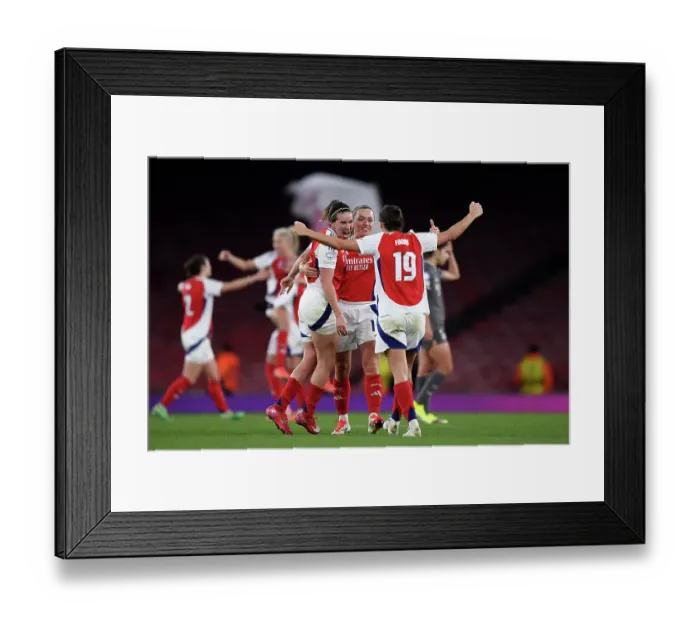 Framed Print : Arsenal FC v Real Madrid CF - UEFA Women's Champions League Quarter Finals Second Leg Arsenal FC v Real Madrid CF - UEFA Women's Champions League Quarter Finals Second Leg