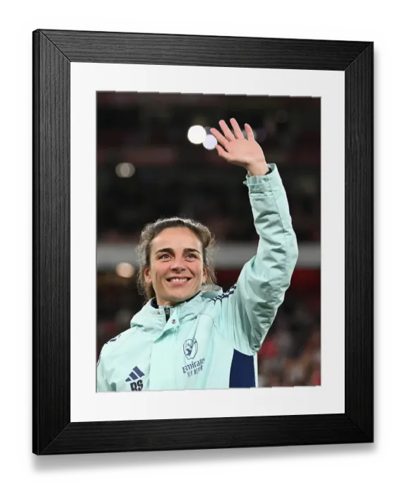 Framed Print : Arsenal FC v Real Madrid CF - UEFA Women's Champions League Quarter Finals Second Leg Arsenal FC v Real Madrid CF - UEFA Women's Champions League Quarter Finals Second Leg