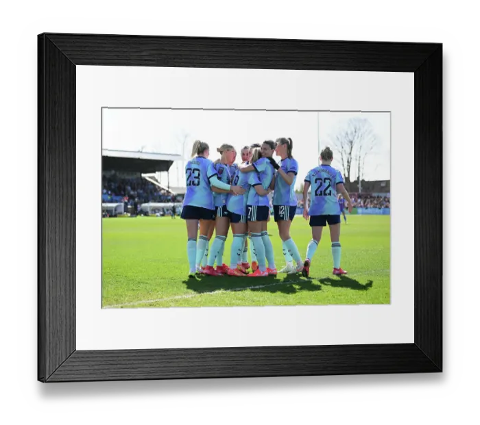 Framed Print : Crystal Palace v Arsenal FC - Barclays Women's Super League Crystal Palace v Arsenal FC - Barclays Women's Super League