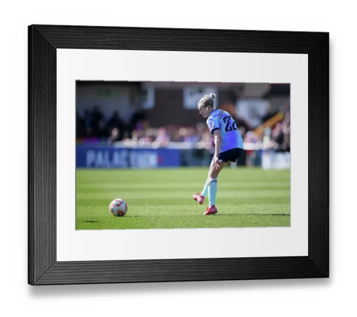 Framed Print : Crystal Palace v Arsenal FC - Barclays Women's Super League Crystal Palace v Arsenal FC - Barclays Women's Super League