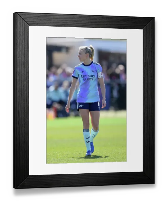 Framed Print : Crystal Palace v Arsenal FC - Barclays Women's Super League Crystal Palace v Arsenal FC - Barclays Women's Super League