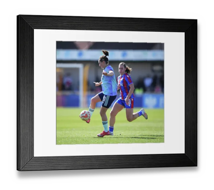 Framed Print : Crystal Palace v Arsenal FC - Barclays Women's Super League Crystal Palace v Arsenal FC - Barclays Women's Super League