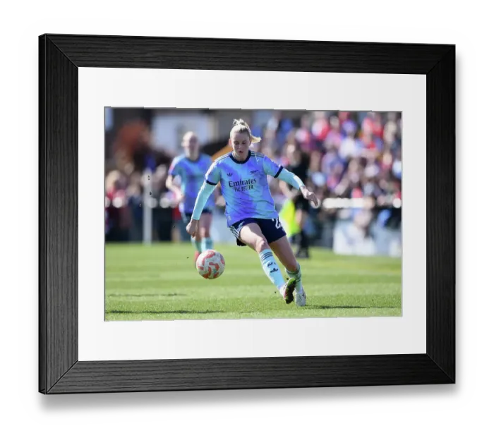 Framed Print : Crystal Palace v Arsenal FC - Barclays Women's Super League Crystal Palace v Arsenal FC - Barclays Women's Super League