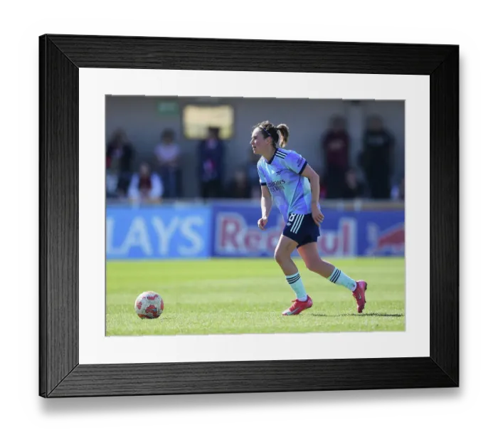 Framed Print : Crystal Palace v Arsenal FC - Barclays Women's Super League Crystal Palace v Arsenal FC - Barclays Women's Super League