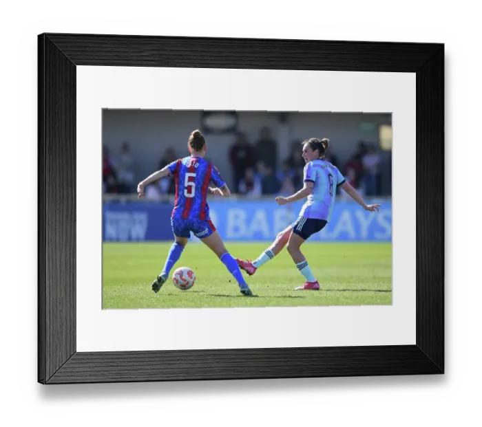 Framed Print : Crystal Palace v Arsenal FC - Barclays Women's Super League Crystal Palace v Arsenal FC - Barclays Women's Super League