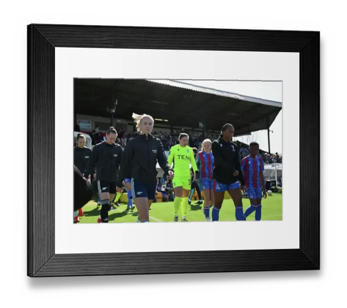 Framed Print : Crystal Palace v Arsenal FC - Barclays Women's Super League Crystal Palace v Arsenal FC - Barclays Women's Super League