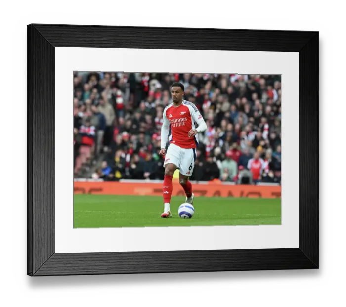 Framed Print : Arsenal FC v Chelsea FC - Premier League