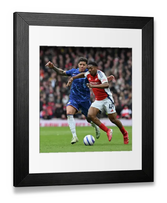 Framed Print : Arsenal FC v Chelsea FC - Premier League