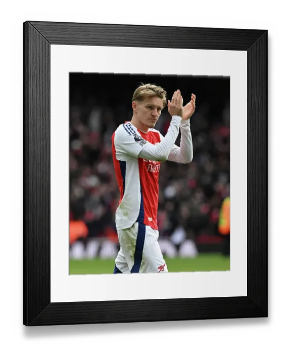 Framed Print : Arsenal FC v Chelsea FC - Premier League