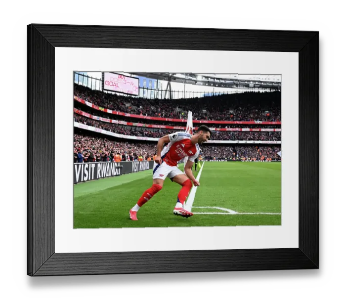 Framed Print : Arsenal FC v Chelsea FC - Premier League