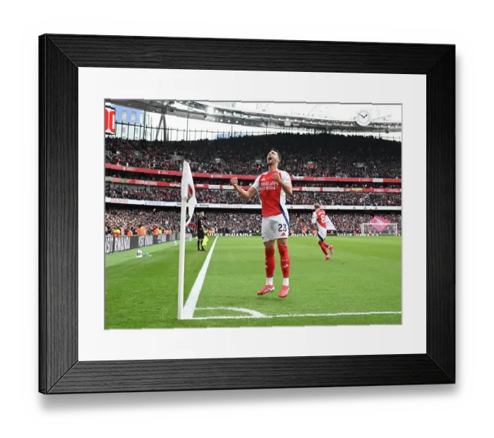 Framed Print : Arsenal FC v Chelsea FC - Premier League