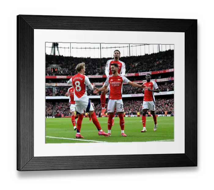 Framed Print : Arsenal FC v Chelsea FC - Premier League