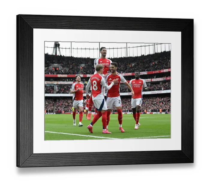 Framed Print : Arsenal FC v Chelsea FC - Premier League