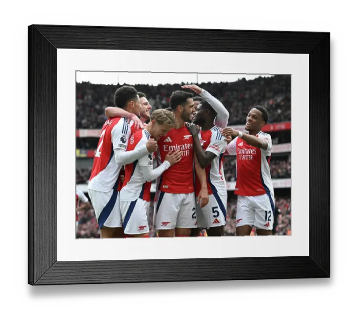 Framed Print : Arsenal FC v Chelsea FC - Premier League Framed Print : Arsenal FC v Chelsea FC - Premier League