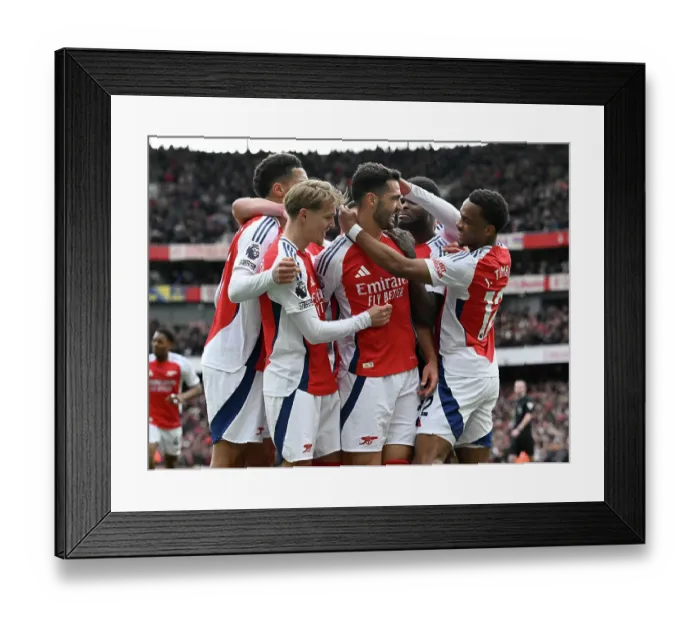 Framed Print : Arsenal FC v Chelsea FC - Premier League